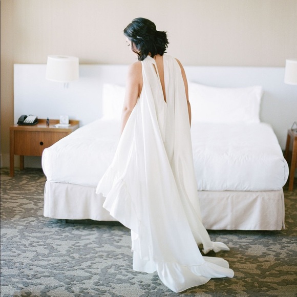 Meet your Posher, April - Picture 1 of 1